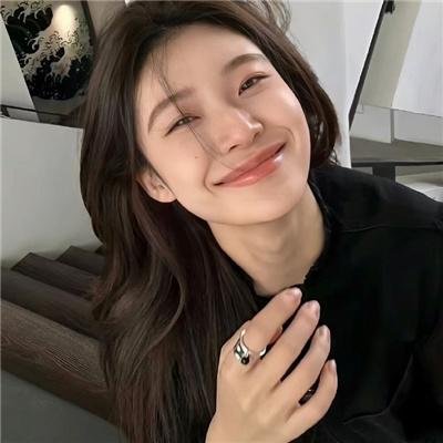 且以深情共白首